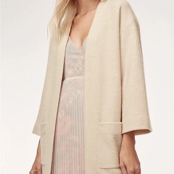 ARITZIA | Wilfred Brullon Sweater 100% Merino Wool - Picture 2 of 16